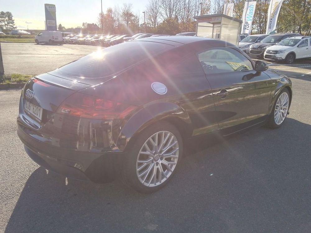 Audi TT 2.0 TDI quattro Coupe