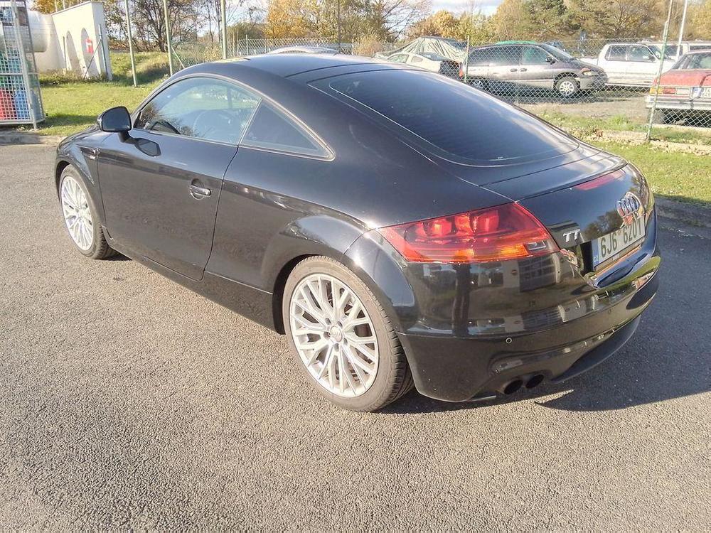 Audi TT 2.0 TDI quattro Coupe