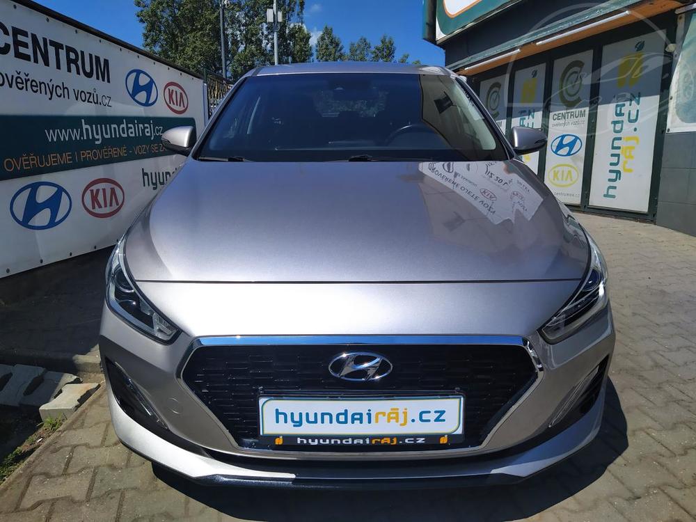 Hyundai i30 1.4.-V ZÁRUCE-1.MAJ.-TEMPOMAT