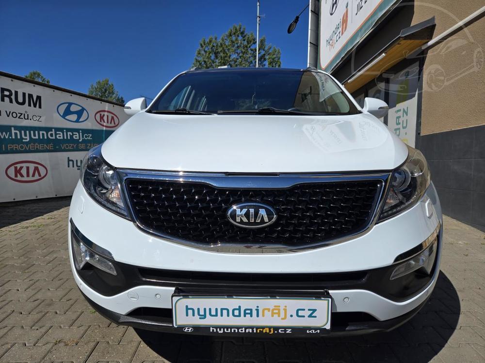 Kia Sportage 2.2-KAMERA-NAVI-PANORAMA-4x4