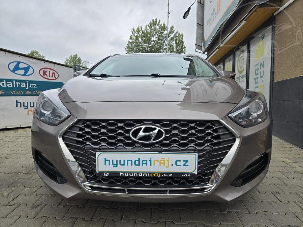 Prodm Hyundai i40 1.6-DPH-NOV MODEL-NAVI-KAMERA