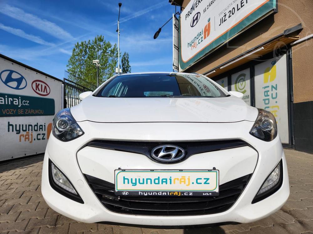 Hyundai i30 1,4 -po GO motoru - faktura