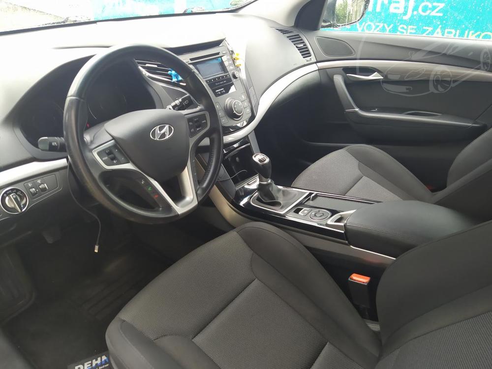 Hyundai i40 1.6.-KLIMA-TAN-SENZORY