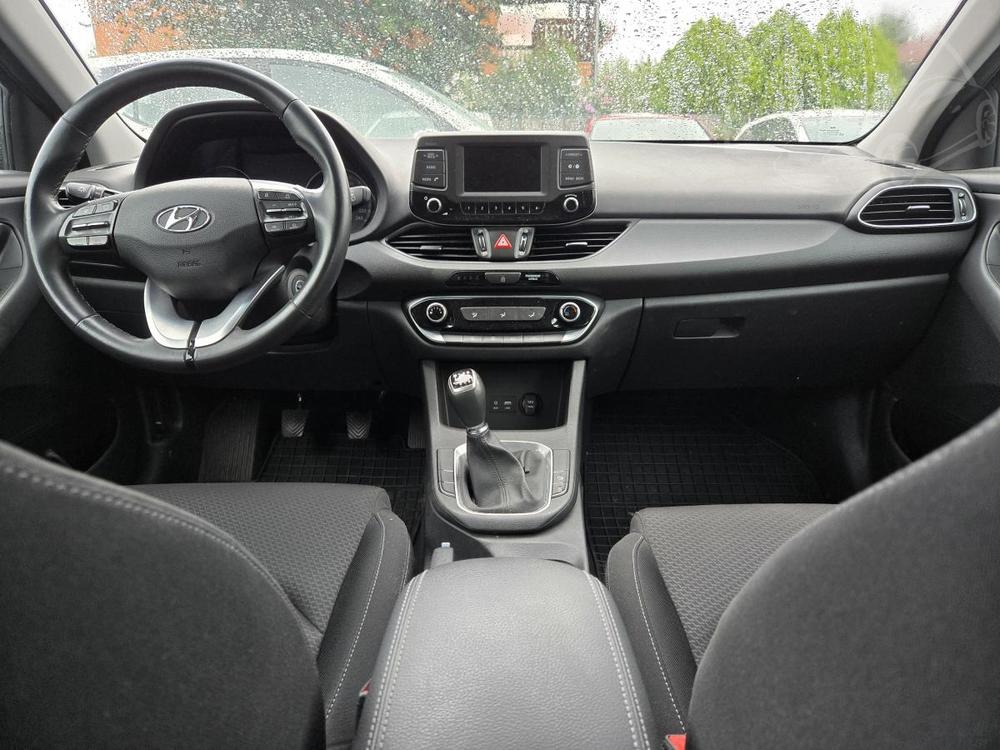 Hyundai i30 1.4-TAN-1.MAJITEL-ALU