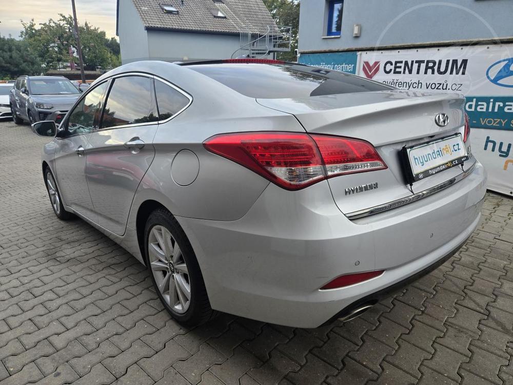 Hyundai i40 1.7-1.maj.NAVI-KAMERA-TEMPOMAT