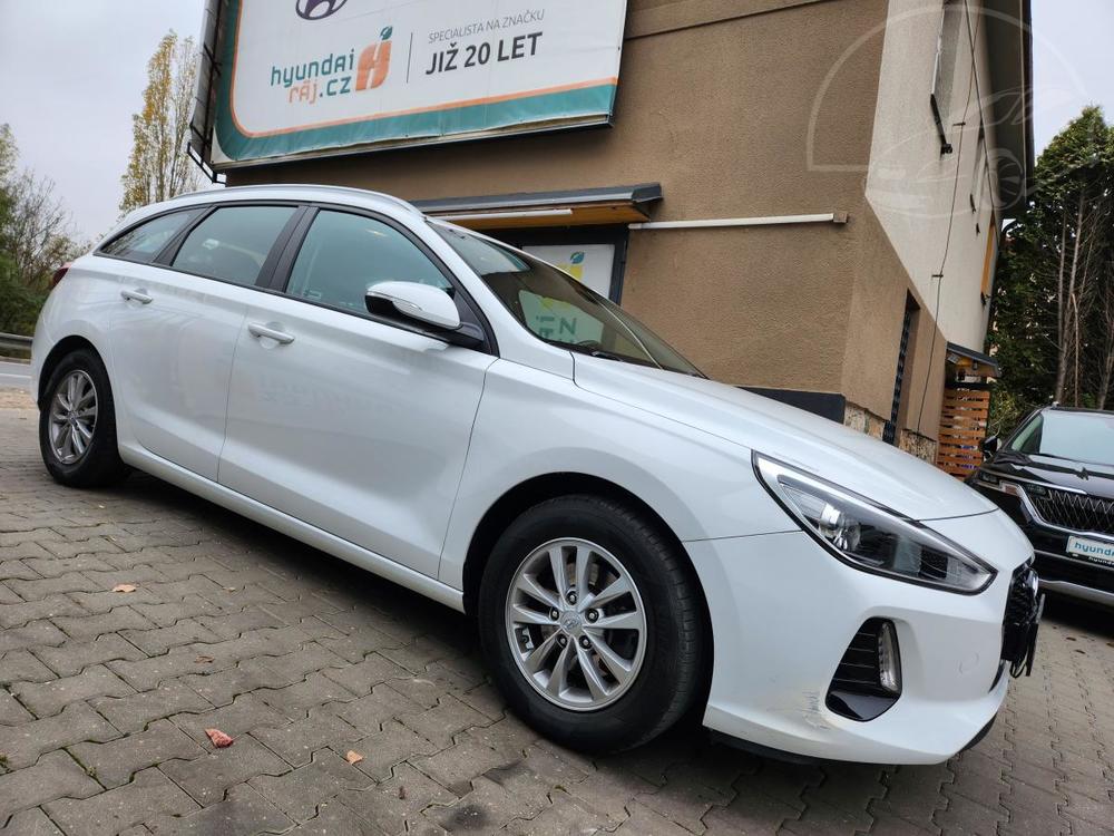 Hyundai i30 1.0-1.maj.-SENZORY-TEMPOMAT