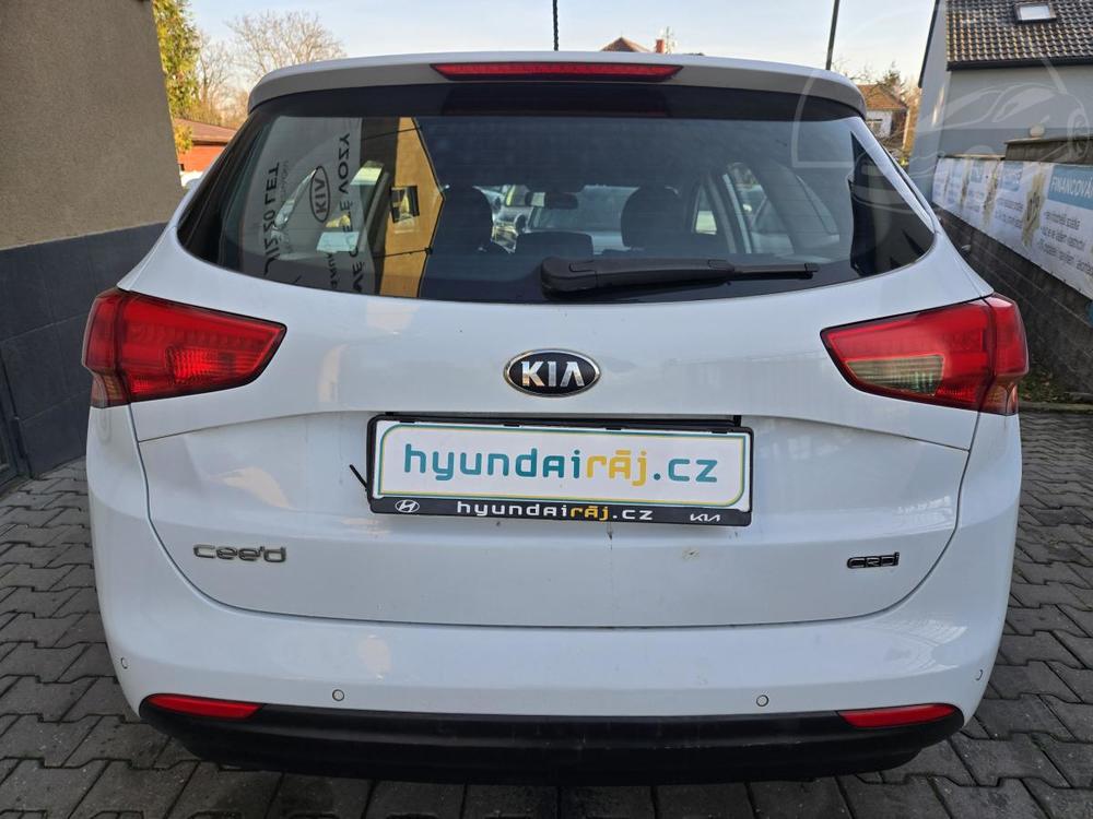 Kia Ceed 1.6-DUAL KLIMA-SENZORY-LED