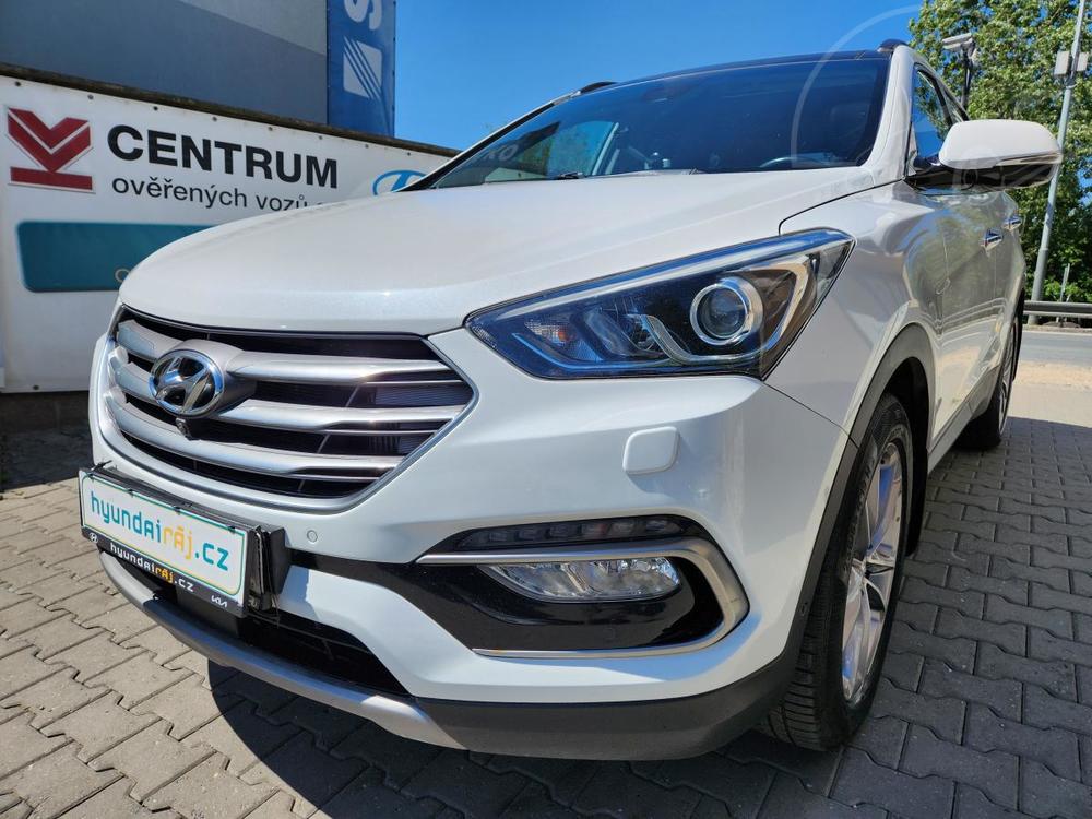 Hyundai Santa Fe 2.2-PREMIUM-PANORAMA-360kamer