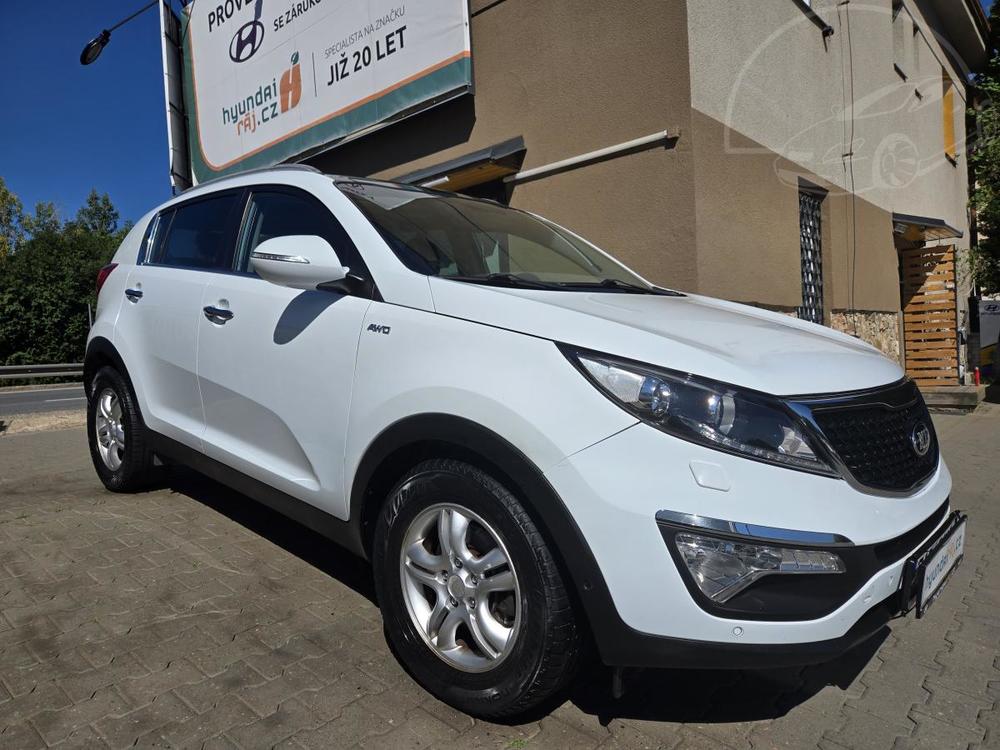 Kia Sportage 2.0-KAMERA-NAVI-PANORAMA-4x4