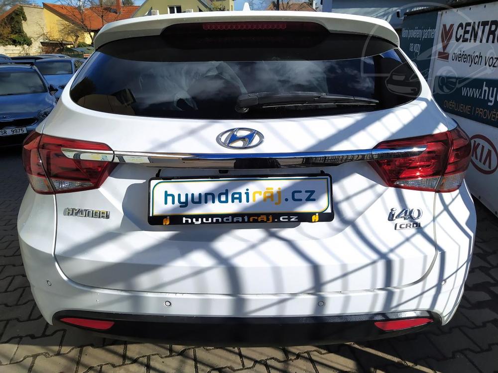 Hyundai i40 1.7-DPH-NAVI-KAMERA