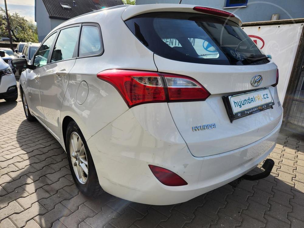 Hyundai i30 1,4 -po GO motoru - faktura