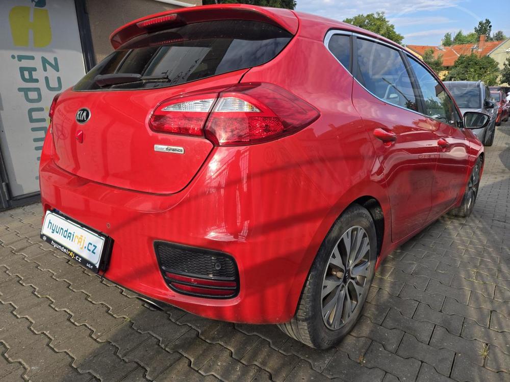 Kia Ceed 1.6-1.maj.-NAVI-KAMERA-99KW