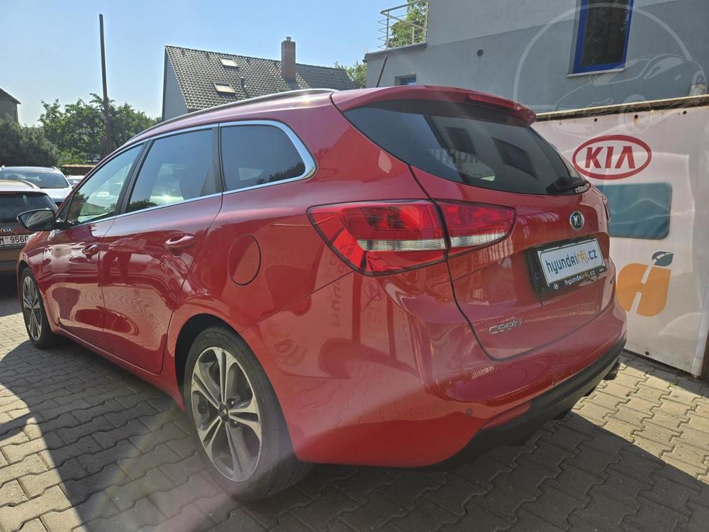 Kia Ceed 1.6-GT-AUTOMAT-KAMERA