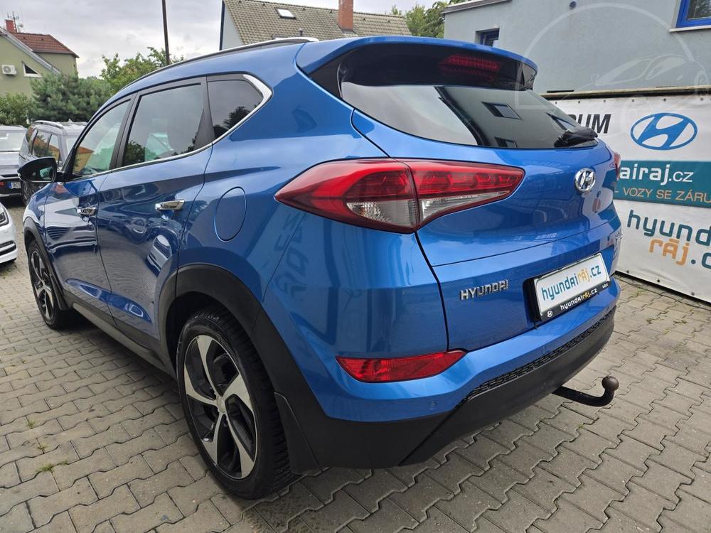 Hyundai Tucson 1.7-1.maj.-KAMERA-NAVI-TAN