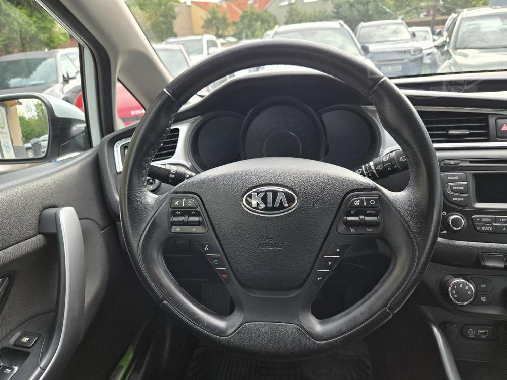 Kia Ceed 1.4-parkSENZORY-ISOFIX-TEMPOMA