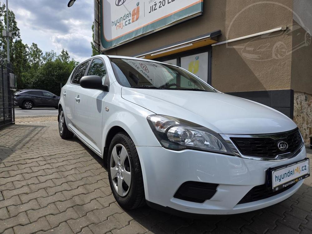 Kia Ceed 1.4-KLIMA-ISOFIX-SENZORY