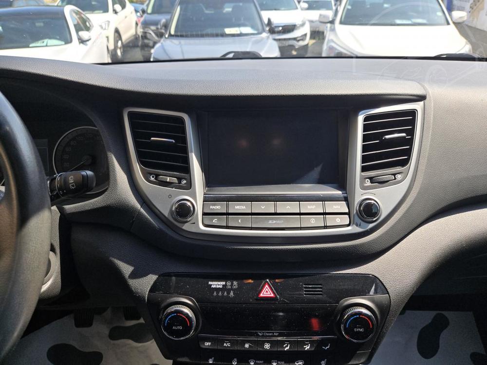 Hyundai Tucson 1.7-DPH-KAMERA-NAVI-1.MAJITEL