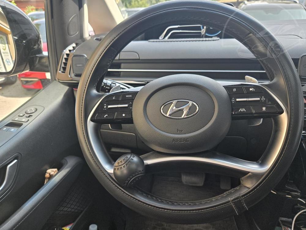 Hyundai  2.2-9mst-PREMIUM-PANORAMA