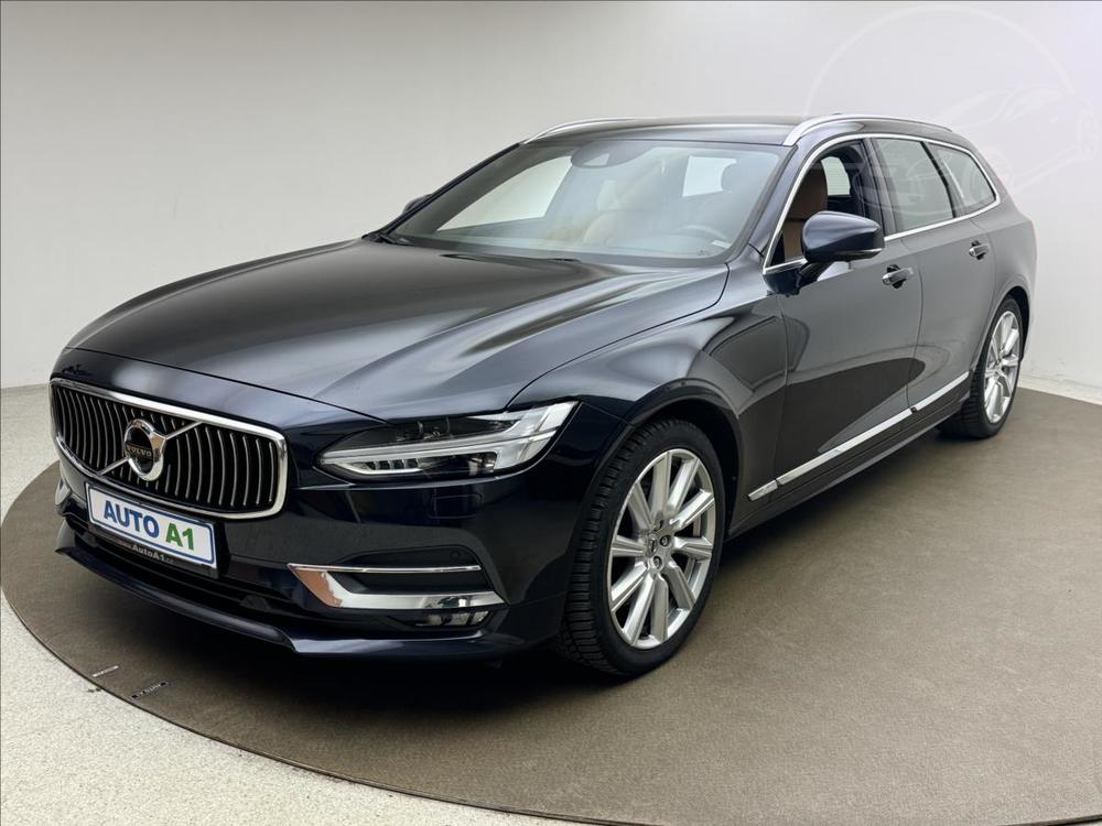 Prodm Volvo V90 2,0 D5 173kW AWD LED 360 DPH