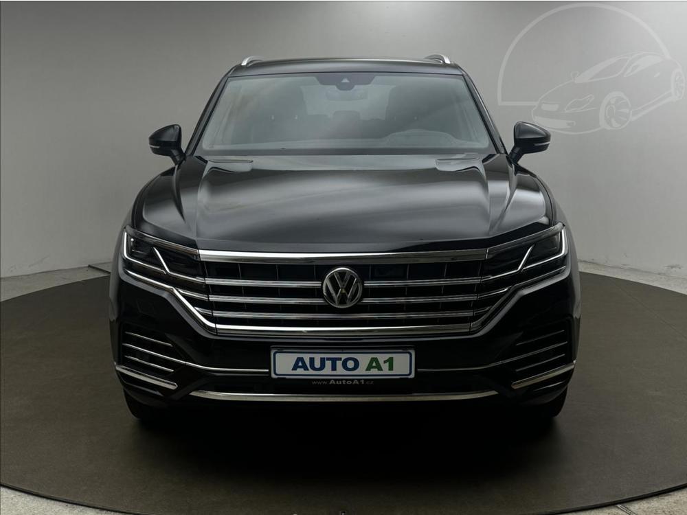 Volkswagen Touareg 3,0 TDi 210kW NEZ TOP NV TAN