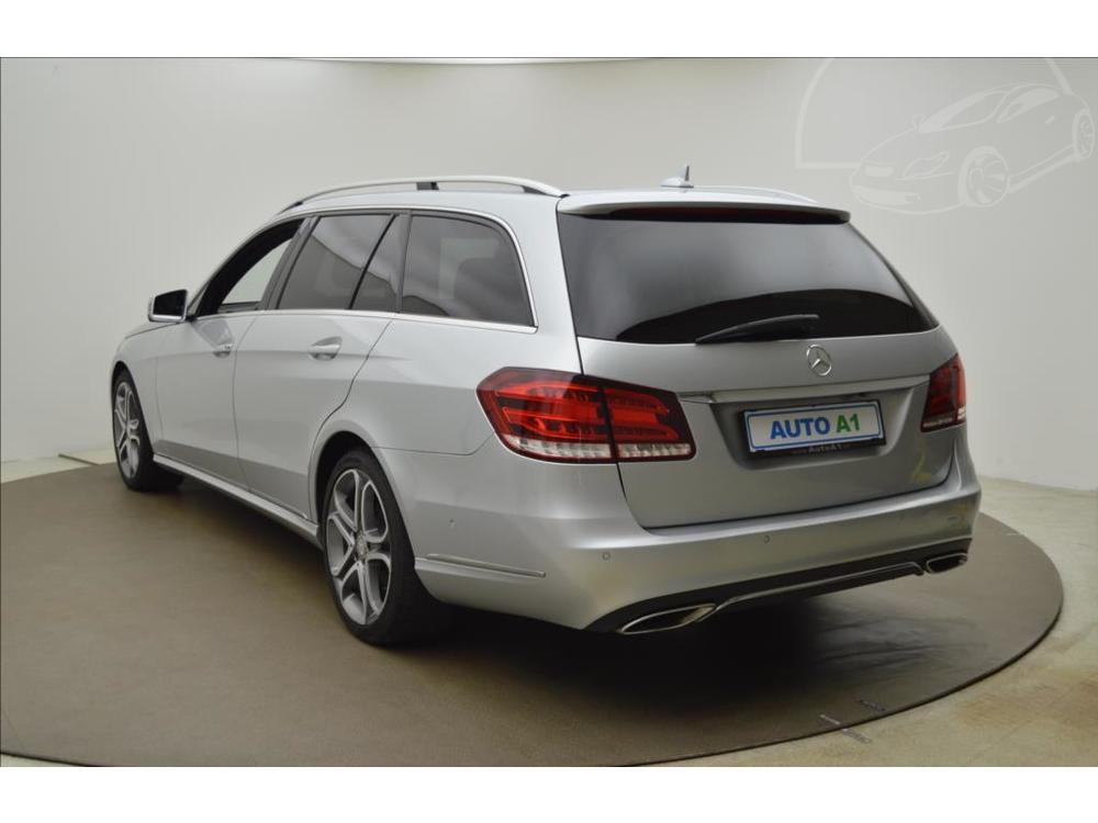 Mercedes-Benz E 3,0 E300d 170kW LED 360KAM AT