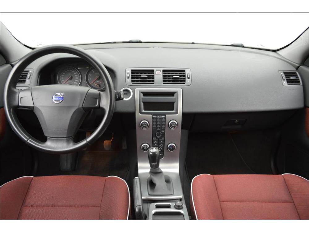 Volvo C30 1,6 73kW KLIMA SERVIS CZ