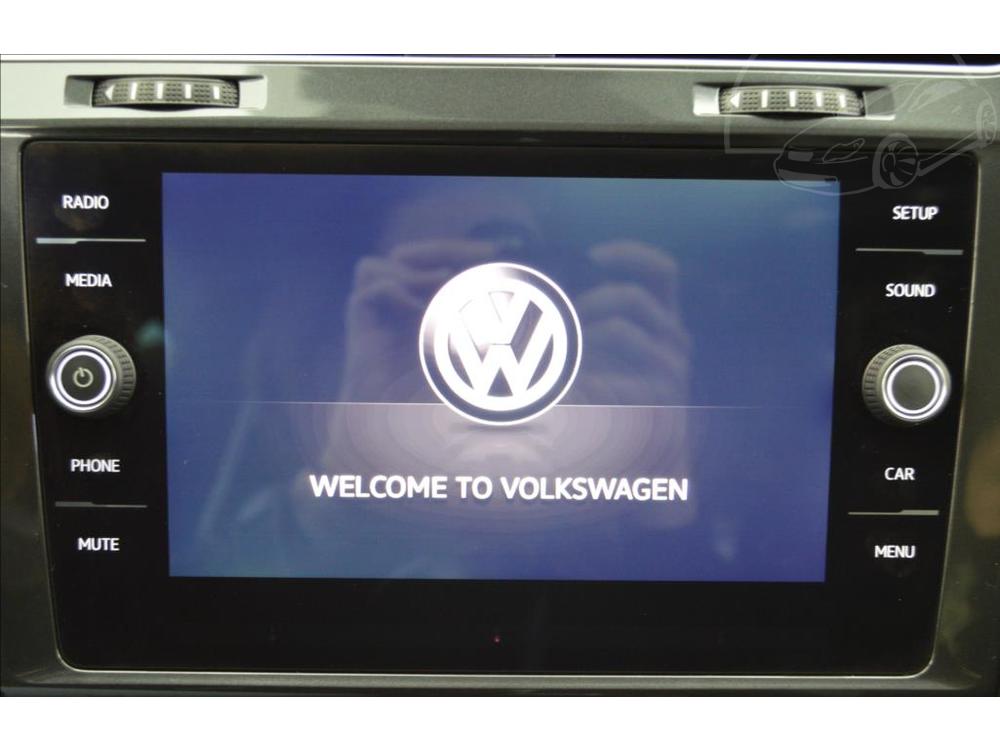 Volkswagen Golf 1,4 TSi 110kW LED VHEV 1M CZ