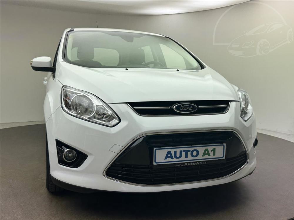 Ford Grand C-Max 1,6 i 110kW TITANIUM 1.MAJ CZ