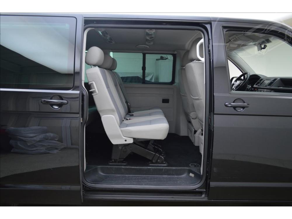 Volkswagen Caravelle 2,0 TDi 110KW DSG LONG AC TZ