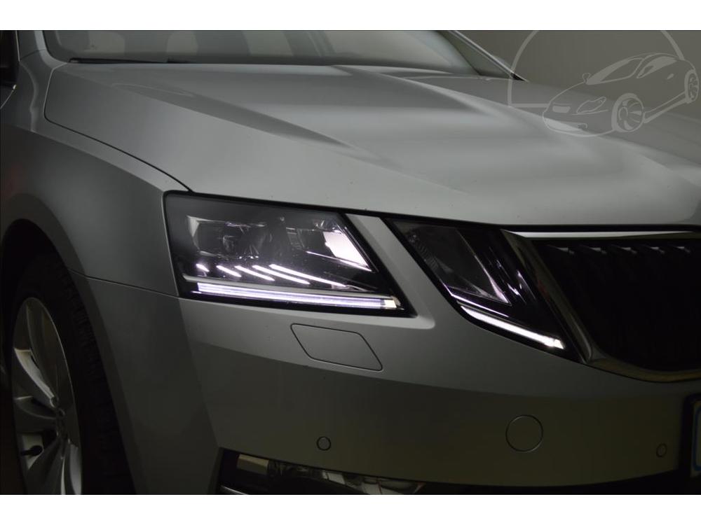 koda Octavia 2,0 TDi 110kW DSG ACC LED BOLE