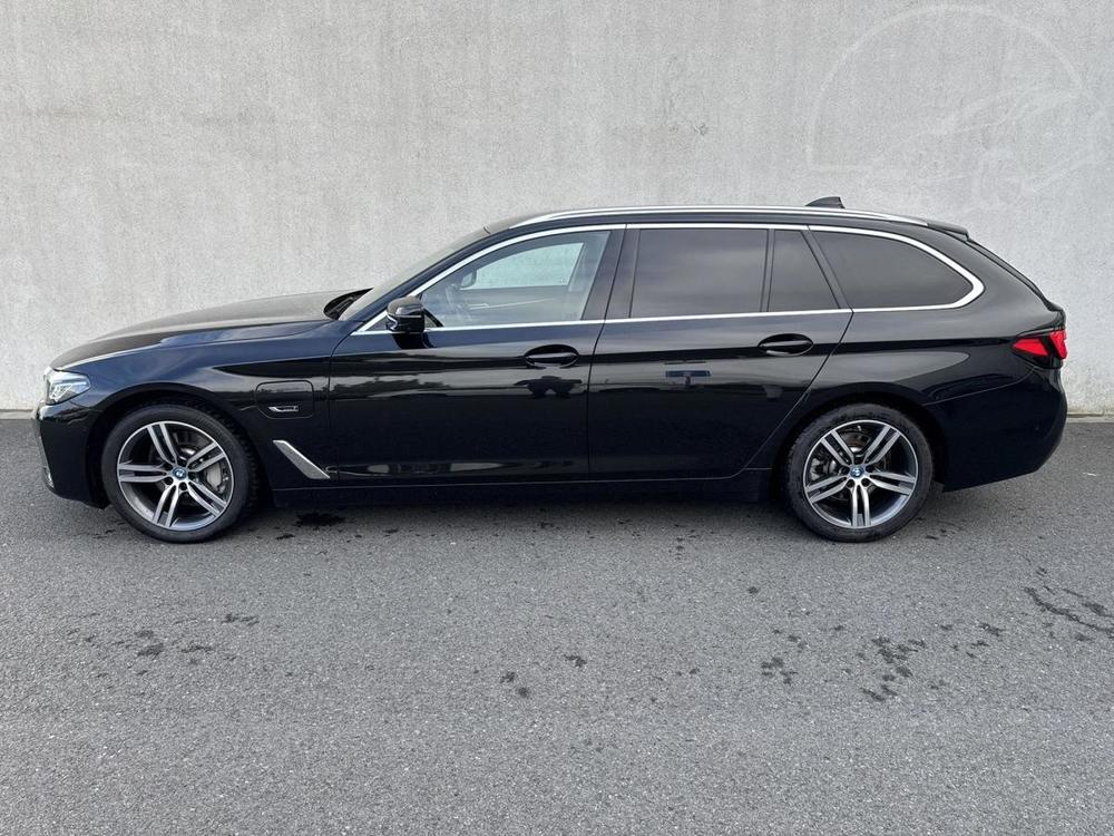 BMW 530 e xDrive Touring Luxury lin