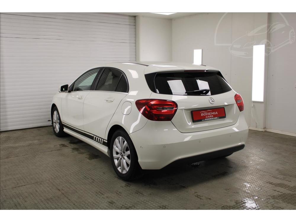 Mercedes-Benz A 1,6 A 180i AT R SERVIS