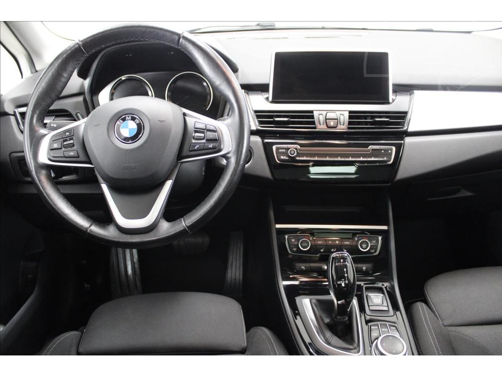 BMW 2 2,0 218d xDrive AT