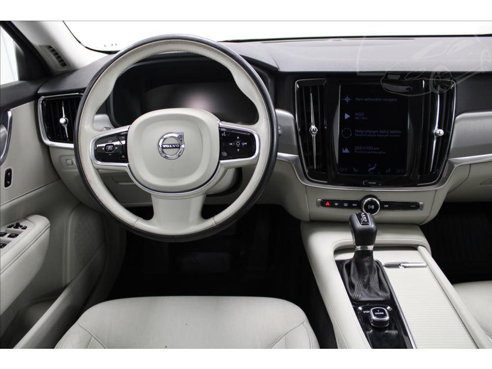 Volvo V90 2,0 D4 AWD Momentum