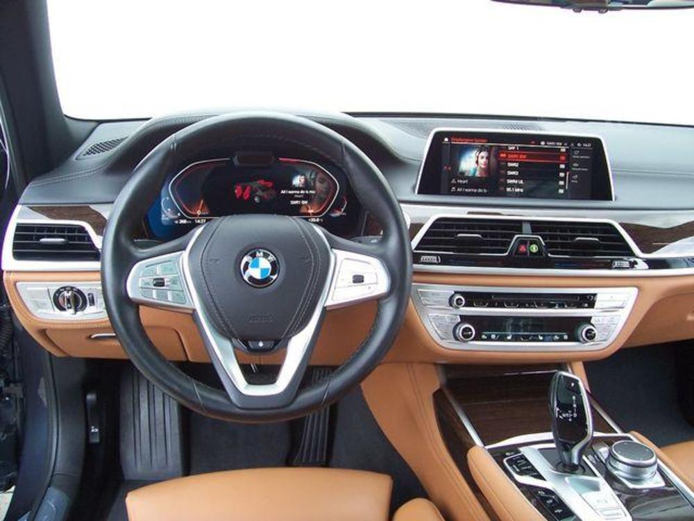 BMW 740 d x Drive Integral/Head/ACC