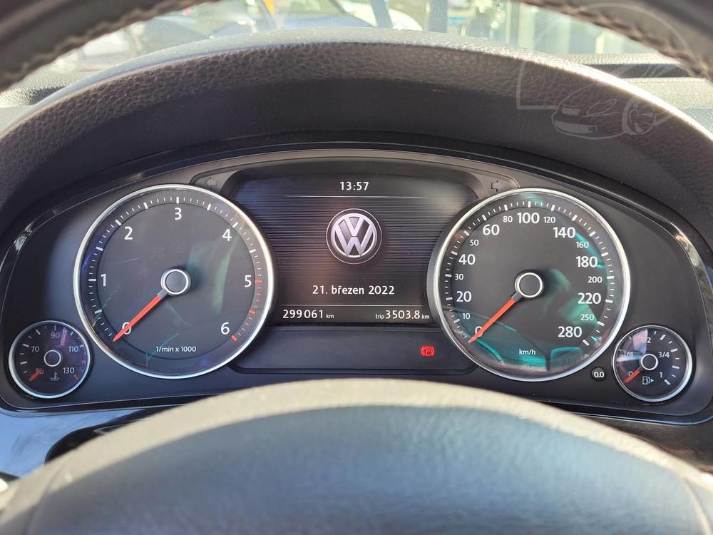 Volkswagen Touareg 3.0 TDI V6 4M Vzduch