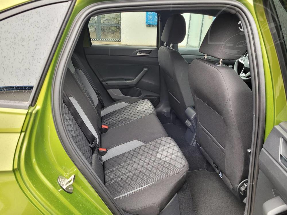 Volkswagen Taigo 1.5 TSI DSG R-line