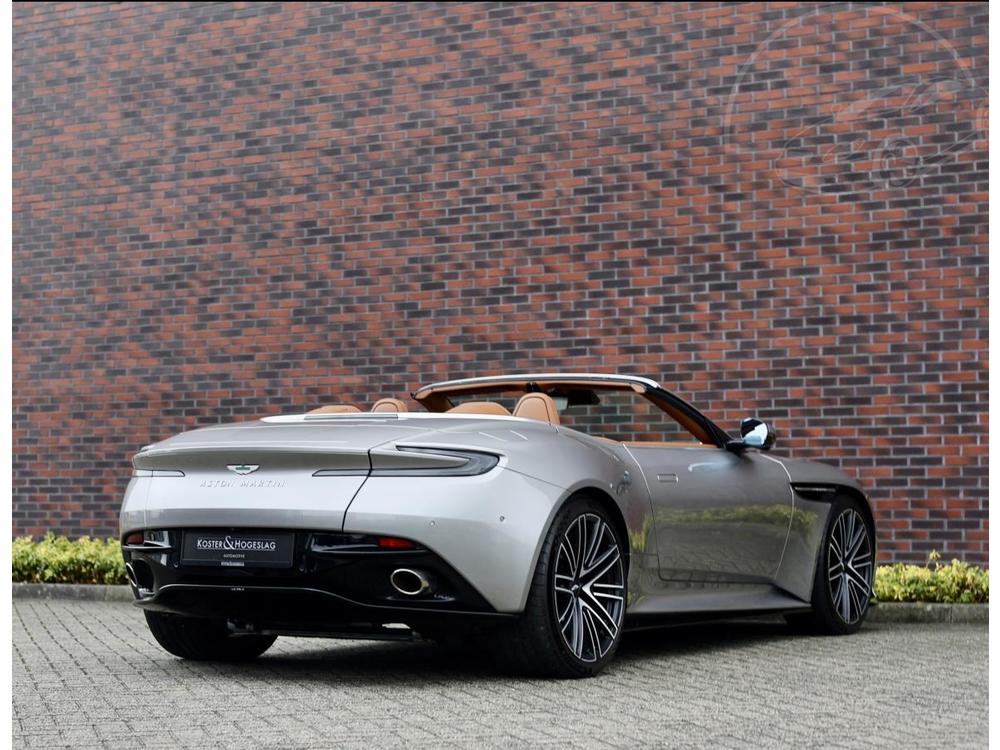 Aston Martin  VOLANTE 4.0 V8*Q Spirit Silver