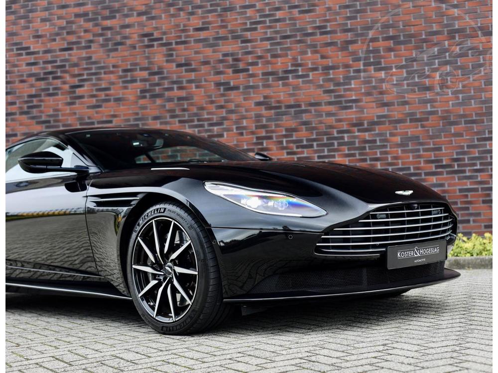 Aston Martin  5.2 V12 *B O