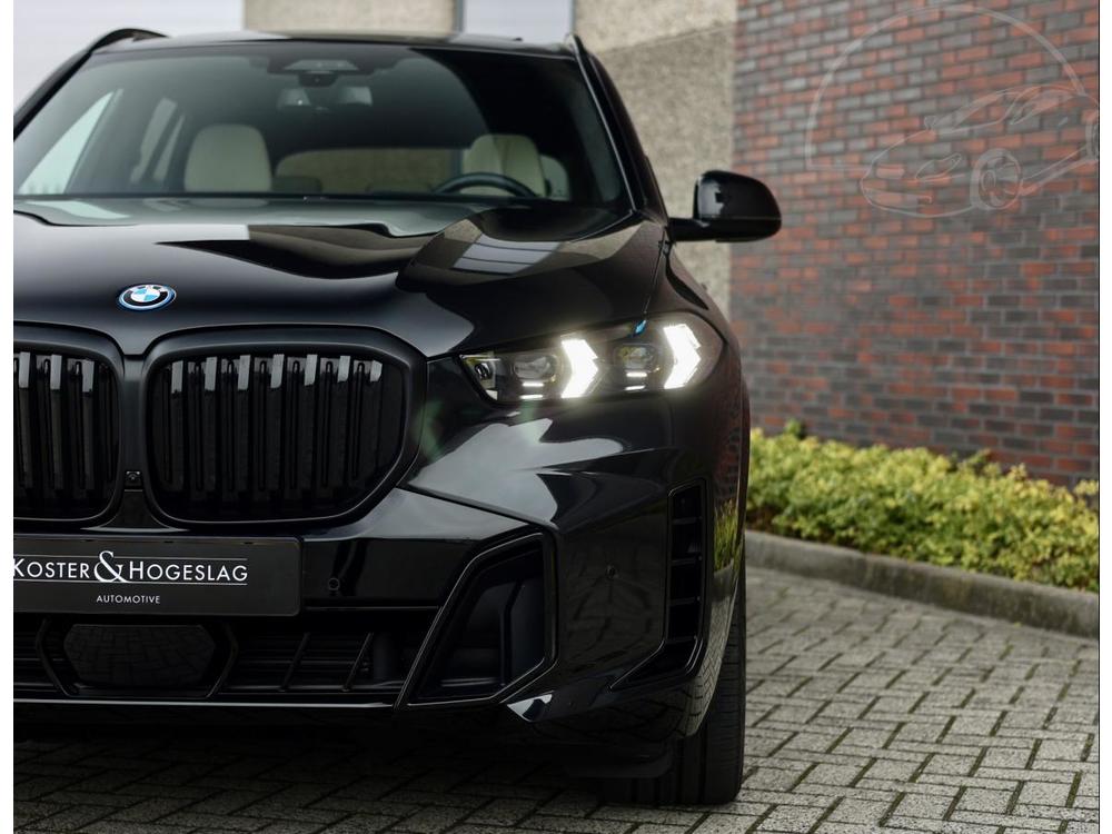 BMW X5 50e M SPORT xDrive *SkyLounge