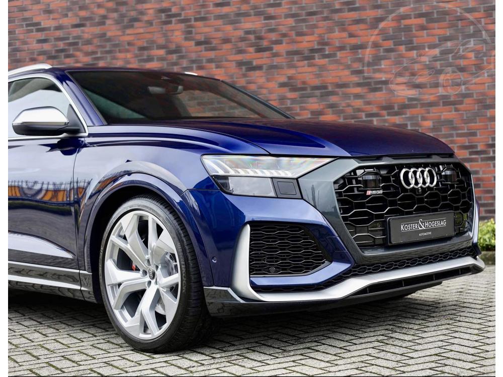 Audi  4.0 TFSI quattro