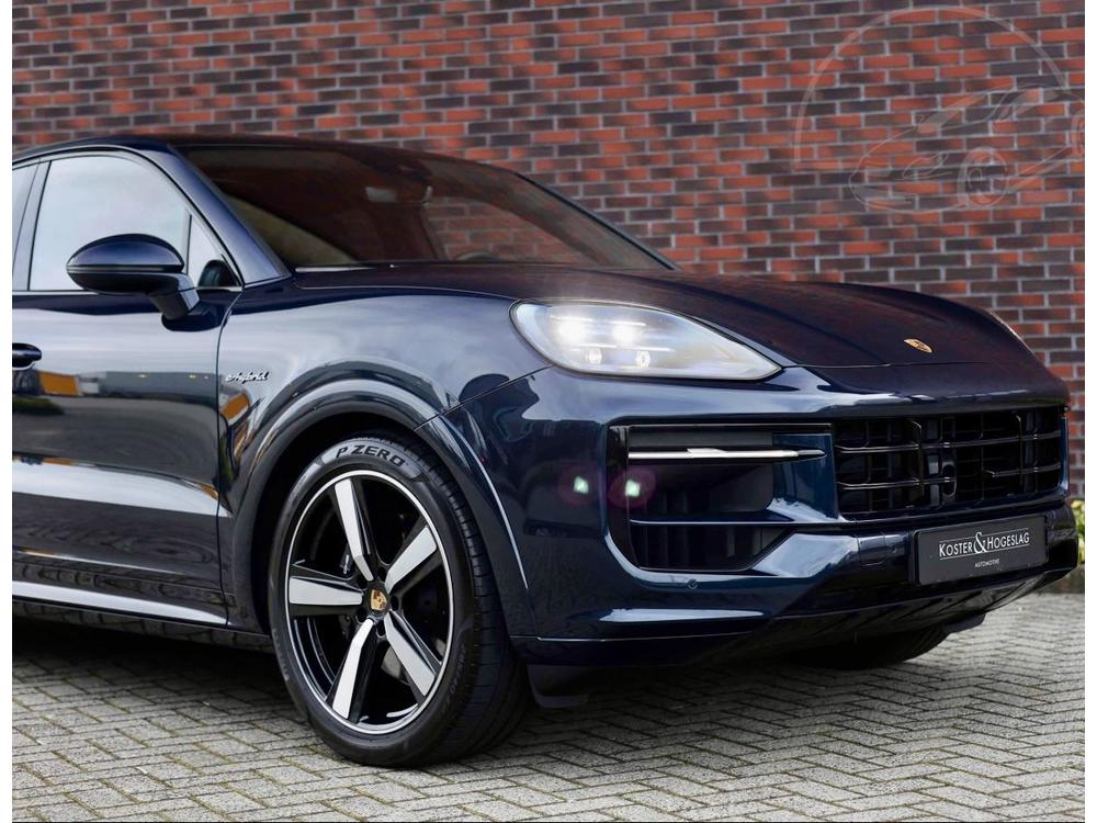 Porsche Cayenne Coupe E-Hybrid