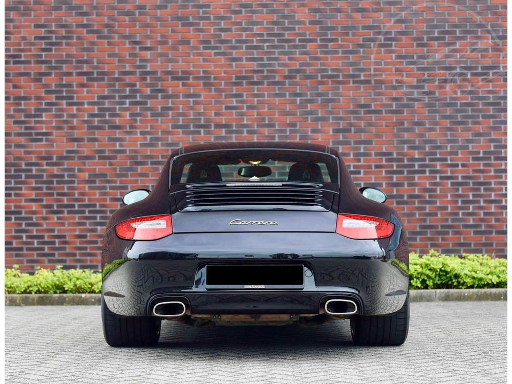 Porsche 911 Carrera 3.6