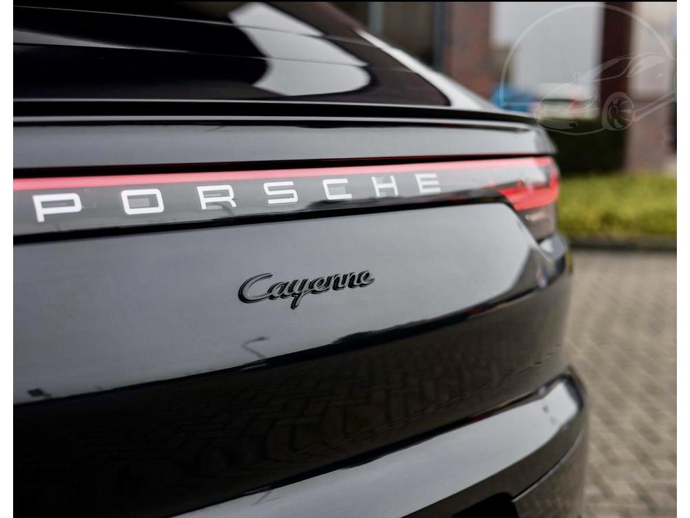 Porsche Cayenne Coup E-Hybrid