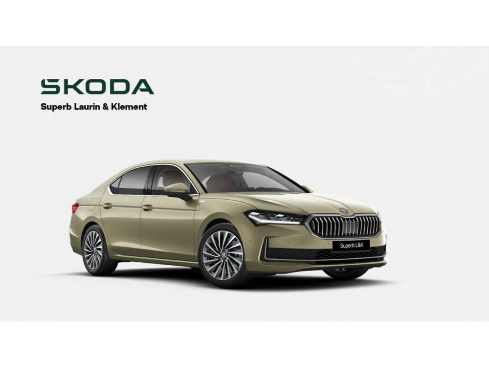 Škoda Superb Snadný nájem od 23tis/měsíc