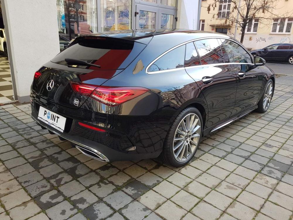 Mercedes-Benz CLA 200d njem s odkupem pano AMG