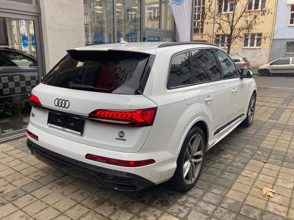 Audi Q7 50TDI S-Line MONOST PRONJMU