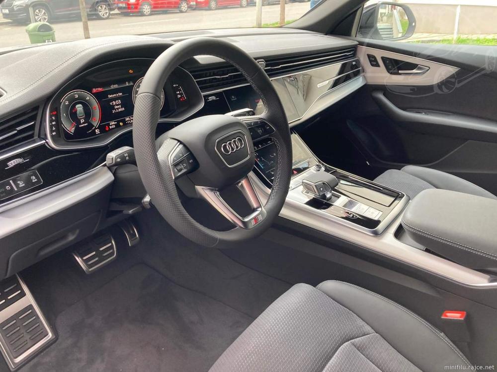 Audi Q8 50TDI S-line MONOST PRONJMU