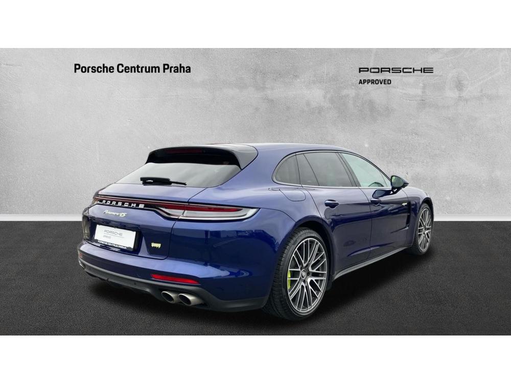 Porsche Panamera 4S E-Hybrid Sport Turismo