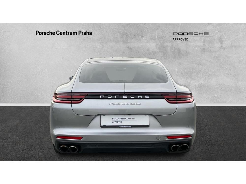 Porsche Panamera Turbo